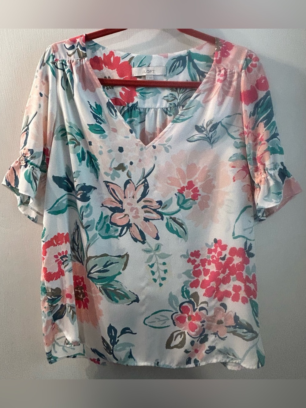 LOFT White Floral V-Neck Short Sleeve Blouse with Pink & Teal Accents Size  M